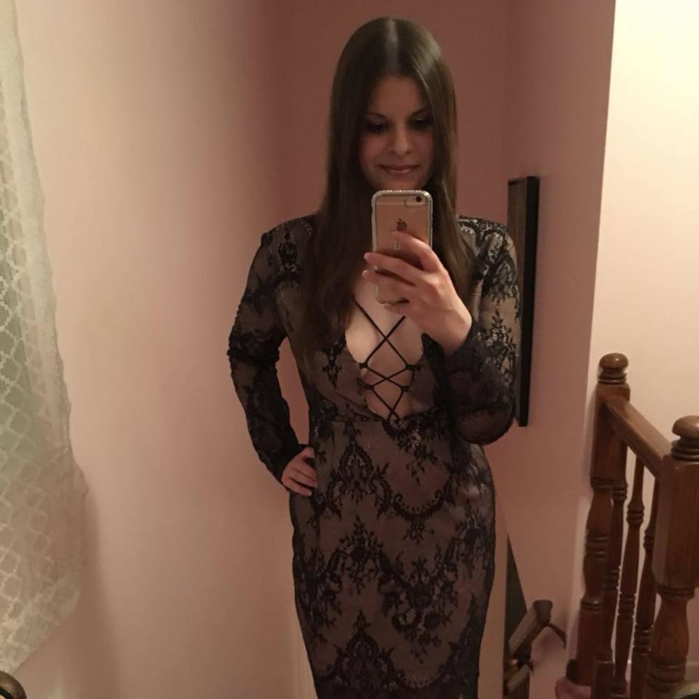 Meet your Posher, Julie
